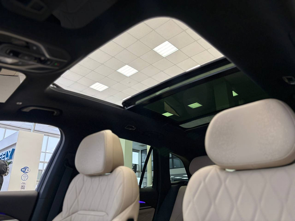 Geely Monjaro Flagship (2023-2025), черный