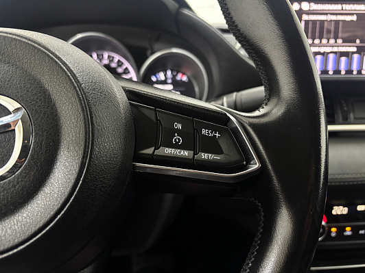 Mazda 6 Supreme, 2018 года, пробег 192647 км