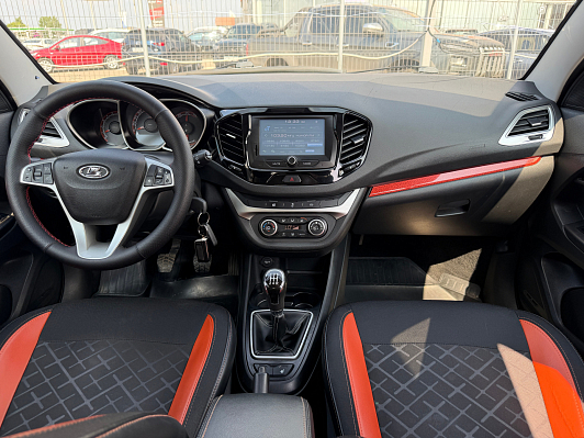 Lada (ВАЗ) Vesta Luxe, 2018 года, пробег 118333 км