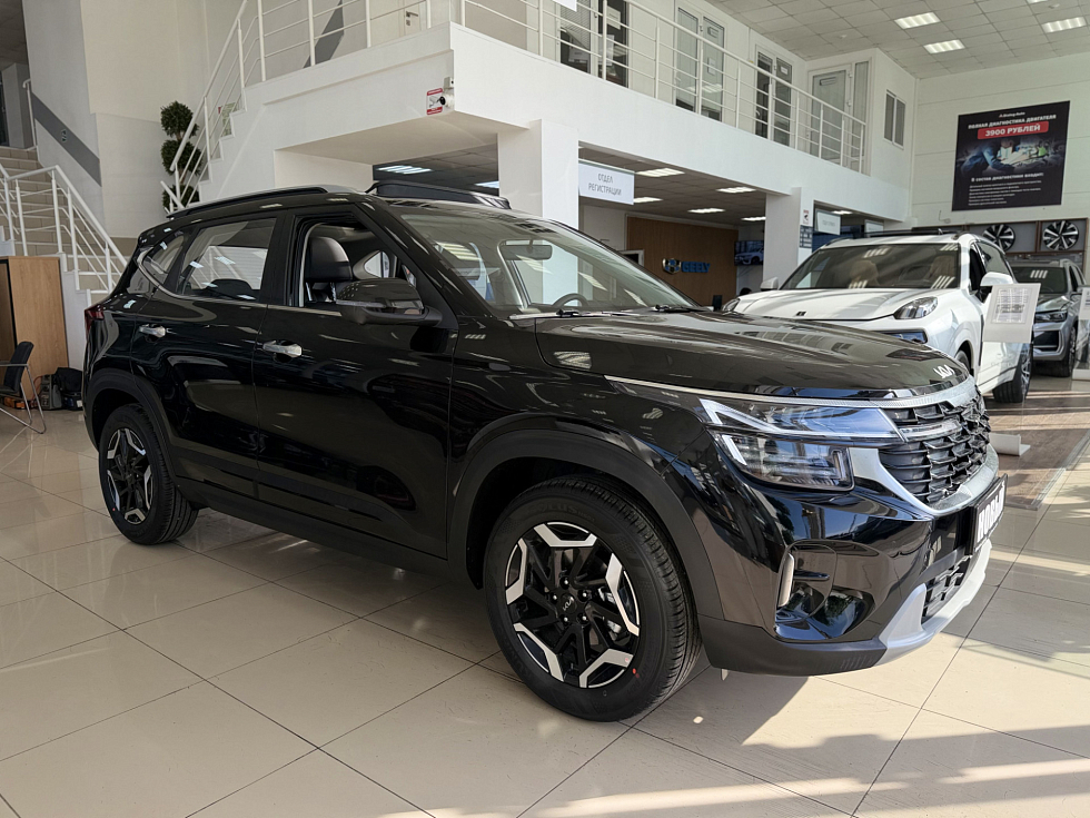 Kia Seltos Luxury Edition, черный