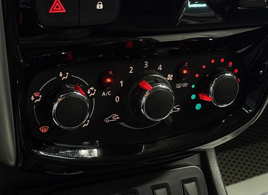 Nissan Terrano Elegance, 2017 года, пробег 157443 км