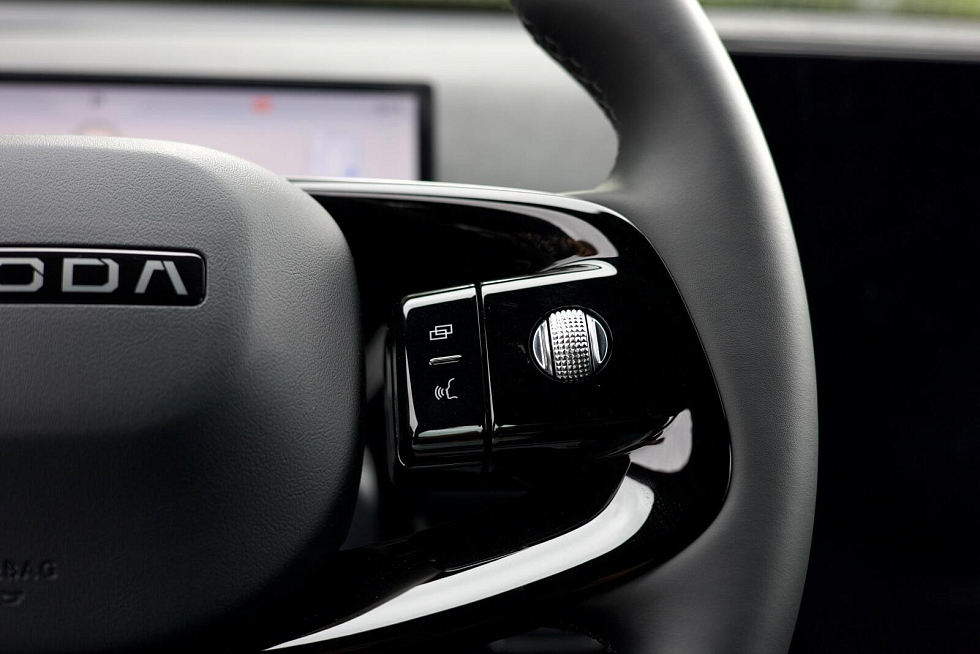 Omoda C7 Актив, черный