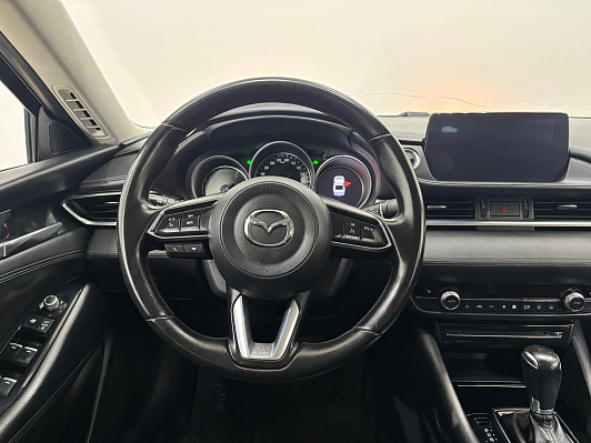 Mazda 6 Supreme, 2018 года, пробег 192647 км