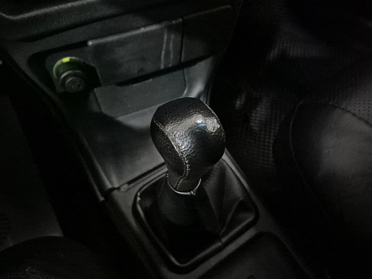 Lada (ВАЗ) 2114 Люкс, 2011 года, пробег 242210 км