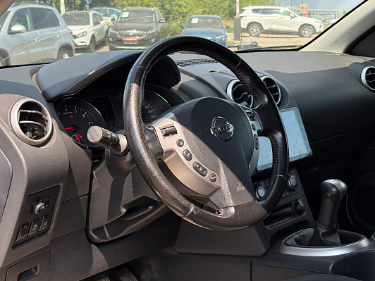 Nissan Qashqai SE, 2011 года, пробег 202000 км