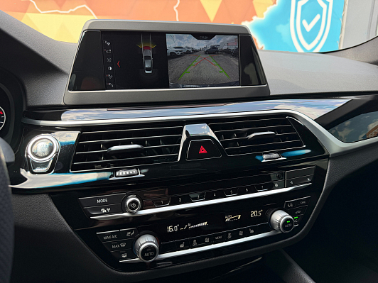 BMW 5 серии 520d Sport Line, 2018 года, пробег 124000 км