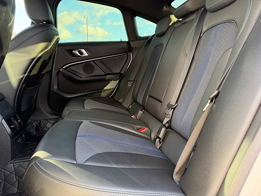 BMW 2 серии 218i M Sport Edition 21, 2021 года, пробег 31200 км