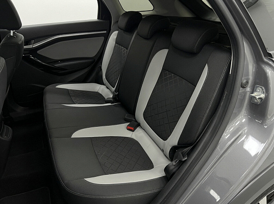Lada (ВАЗ) Vesta Luxe Multimedia, 2019 года, пробег 119000 км