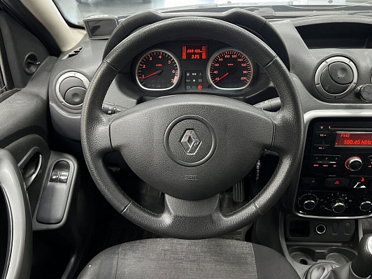 Renault Duster Authentique, 2013 года, пробег 268102 км