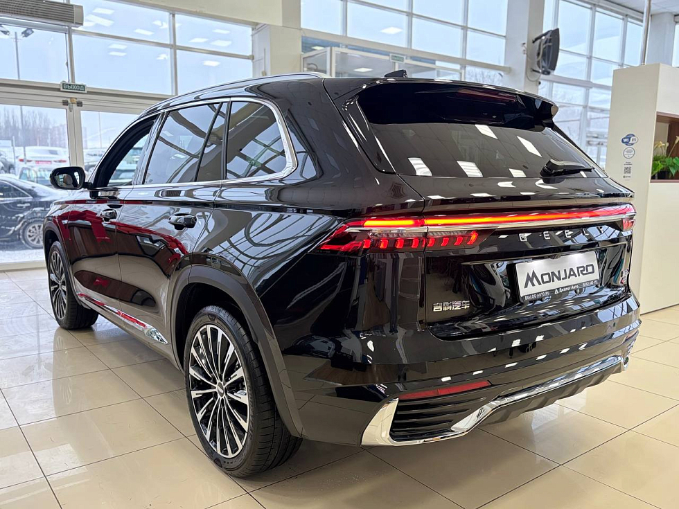 Geely Monjaro Flagship (2023-2025), черный