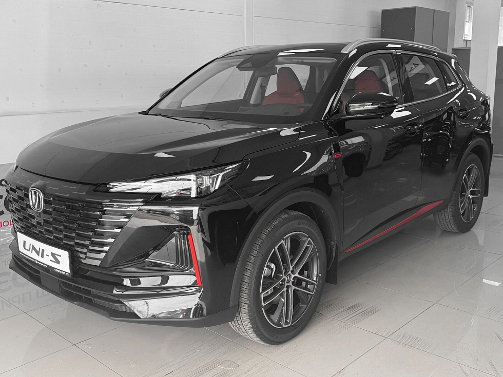 Changan UNI-S Техно, черный
