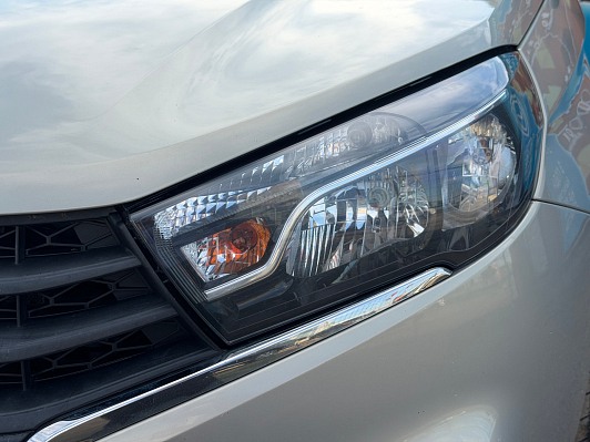 Lada (ВАЗ) Vesta Luxe, 2018 года, пробег 122000 км