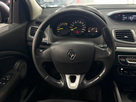 Renault Fluence, 2012 года, пробег 194795 км
