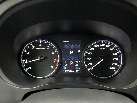 Mitsubishi Outlander Invite, 2018 года, пробег 136649 км