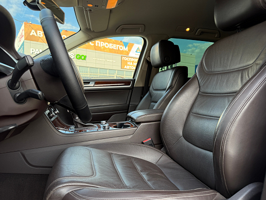 Volkswagen Touareg, 2013 года, пробег 187148 км