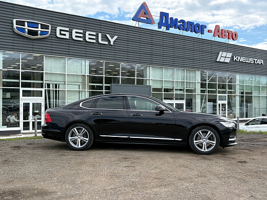 Volvo S90 Inscription, 2018 года, пробег 116905 км