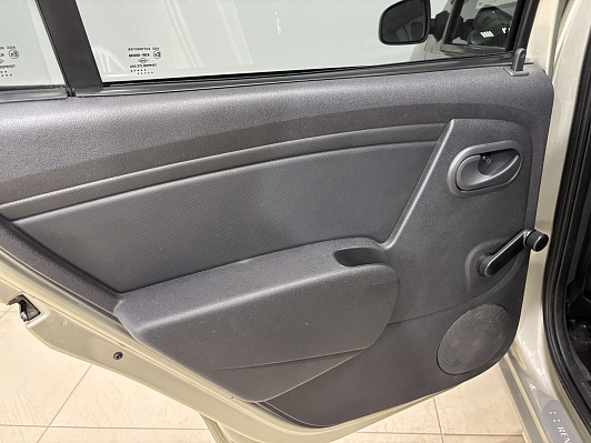 Renault Sandero, 2012 года, пробег 74318 км