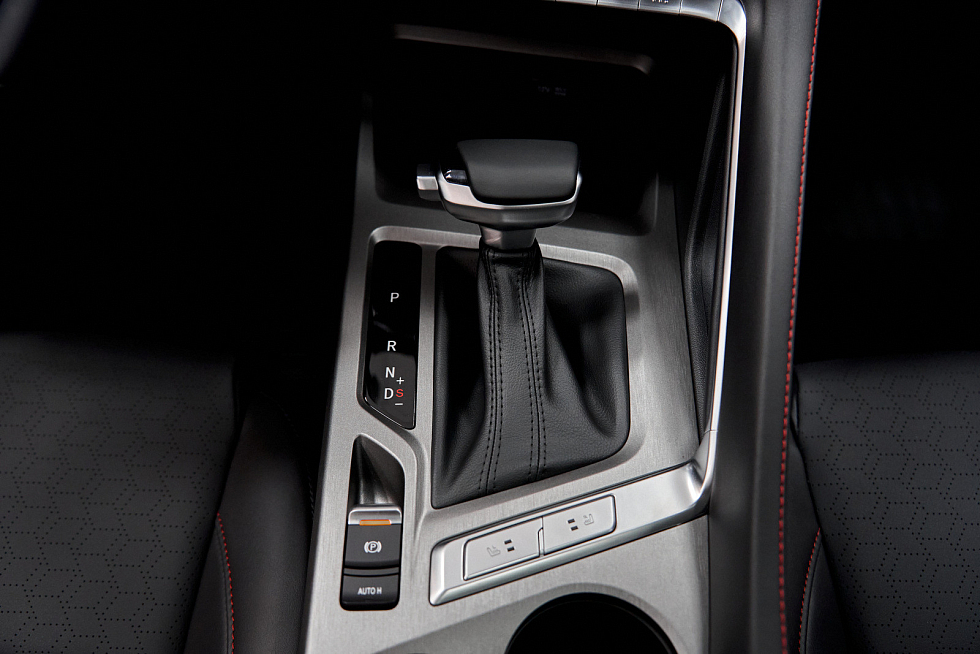 Changan CS35 Plus Техно, красный