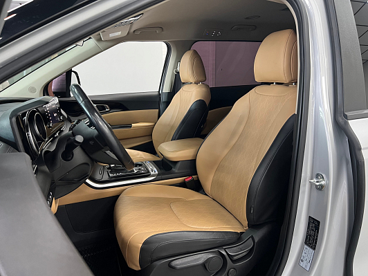 Kia Carnival, 2021 года, пробег 49142 км