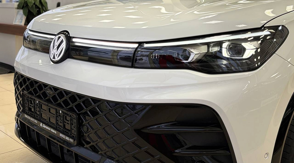 Volkswagen Tiguan R-Line Smart Leadership, белый