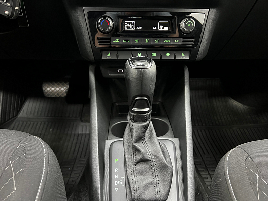 Skoda Rapid Style, 2022 года, пробег 124439 км
