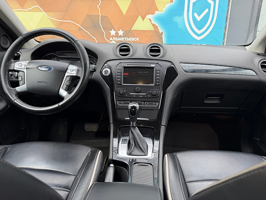 Ford Mondeo Titanium, 2013 года, пробег 175000 км