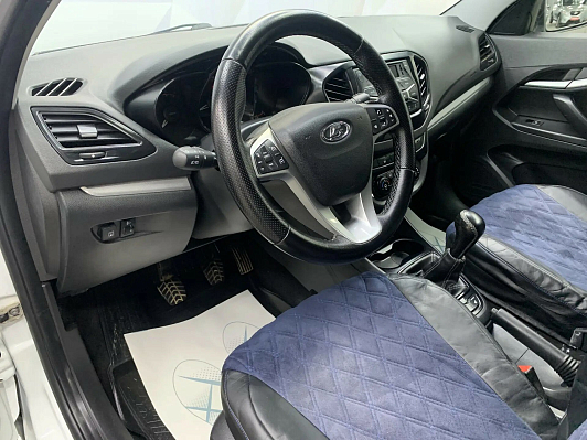 Lada (ВАЗ) Vesta Comfort, 2019 года, пробег 104929 км
