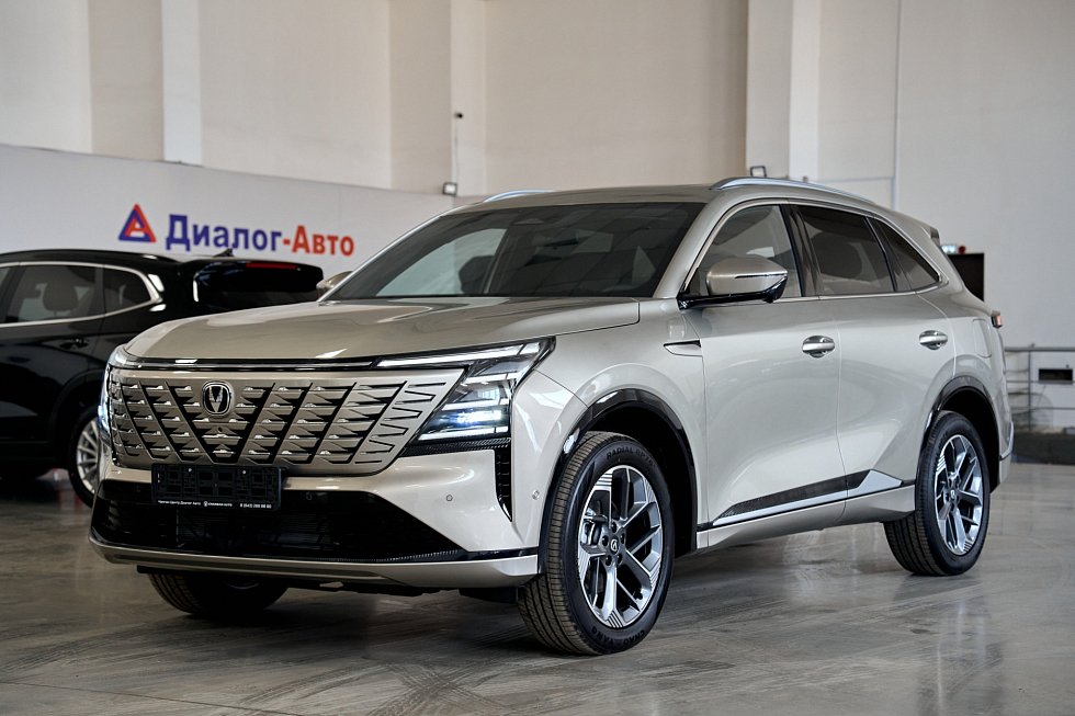 Changan CS75 Plus Техно, белый
