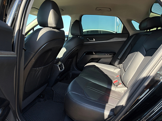 Kia K5 Luxe, 2020 года, пробег 40000 км
