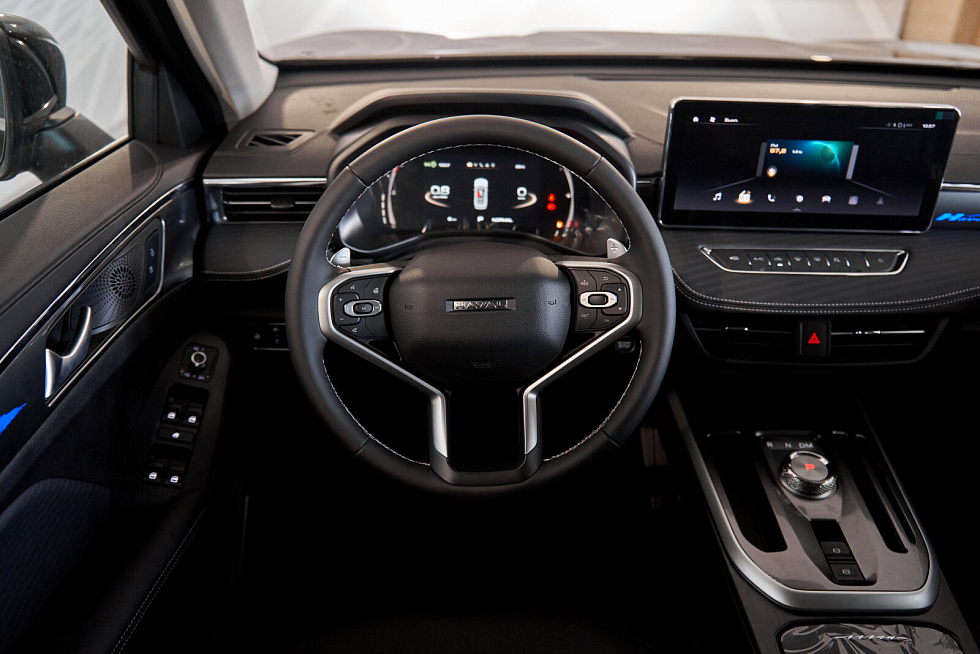 Haval Jolion Техно +, черный