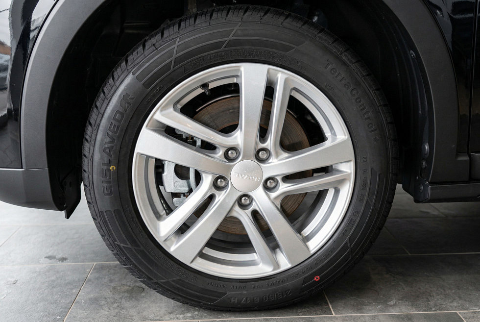 Haval Jolion Комфорт, черный
