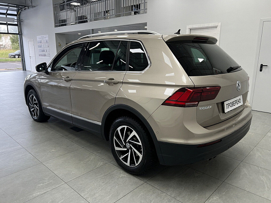 Volkswagen Tiguan, 2018 года, пробег 63418 км