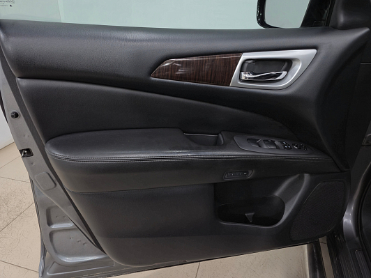 Nissan Pathfinder Mid, 2015 года, пробег 217400 км
