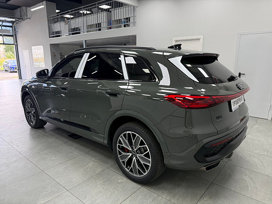 Audi Q5 Luxury, 2025 года, пробег 35 км