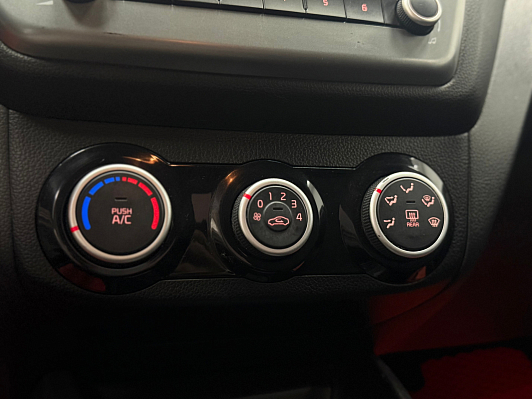 Kia Rio Comfort Аудио, 2016 года, пробег 140367 км