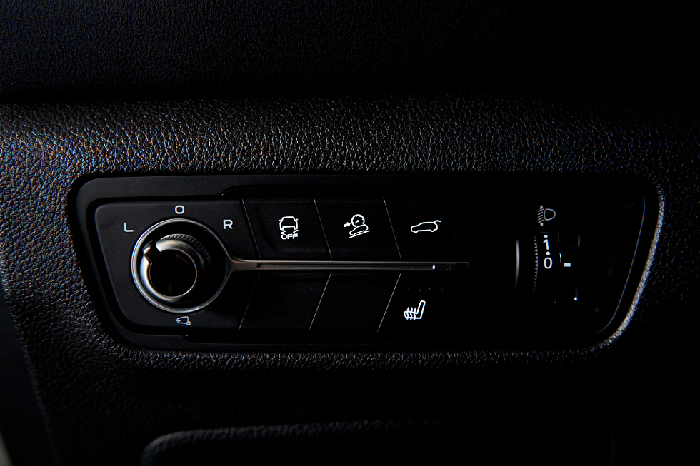 Changan CS75 Pro Комфорт 7 мест, серый