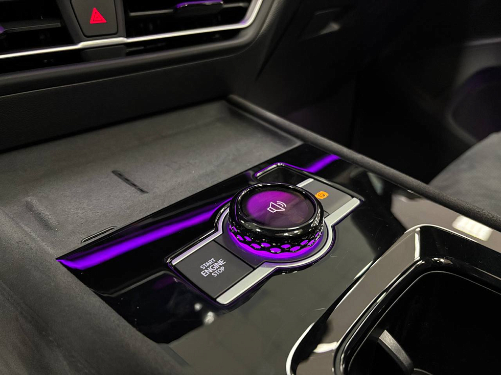 Volkswagen Tiguan R-Line Smart Leadership, белый
