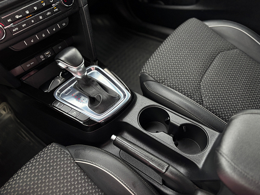 Kia Ceed Prestige, 2019 года, пробег 59816 км