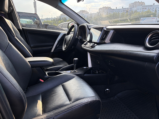 Toyota RAV4, 2013 года, пробег 318237 км
