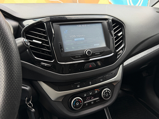 Lada (ВАЗ) Vesta Luxe, 2018 года, пробег 167000 км