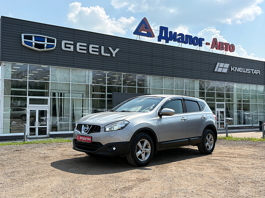 Nissan Qashqai SE, 2011 года, пробег 202000 км