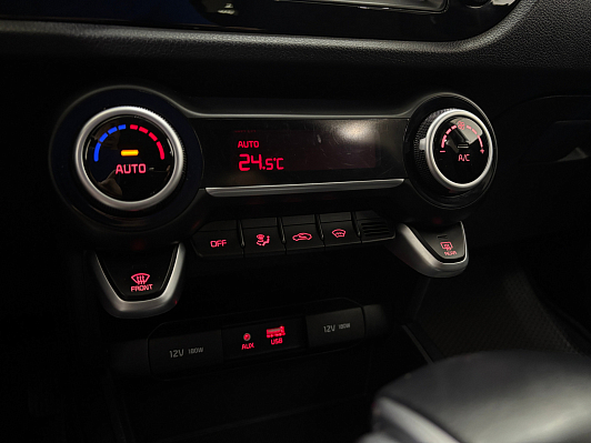 Kia Rio Prestige, 2019 года, пробег 84011 км