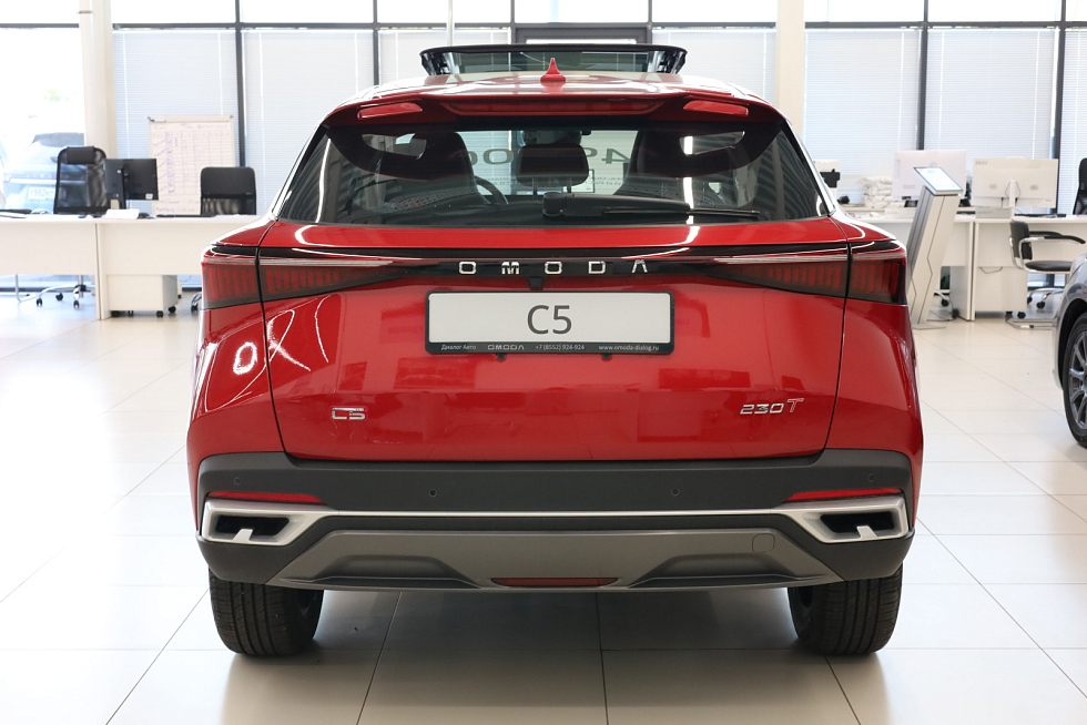 Omoda C5 Актив, красный