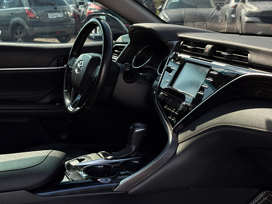 Toyota Camry, 2020 года, пробег 132221 км