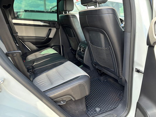 Volkswagen Touareg Wolfsburg Edition, 2017 года, пробег 185388 км