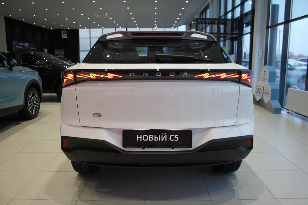 Omoda C5 Драйв, белый