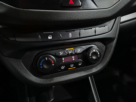 Lada (ВАЗ) Vesta 50 Anniversary, 2018 года, пробег 131485 км