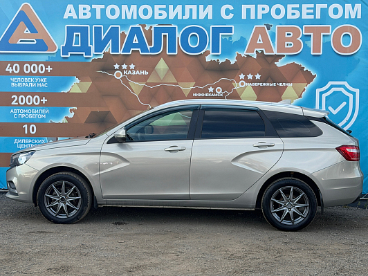 Lada (ВАЗ) Vesta Luxe, 2018 года, пробег 122000 км