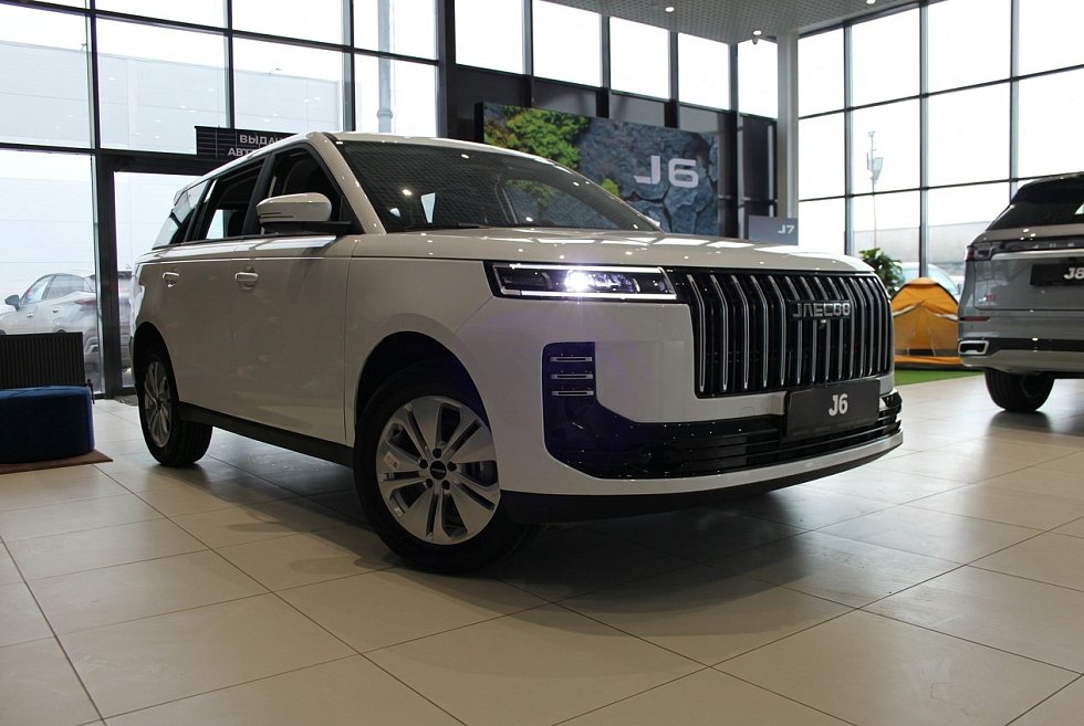 Jaecoo J6 Комфорт, белый