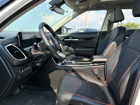 Kia Seltos Premium Edition, 2024 года, пробег 27105 км